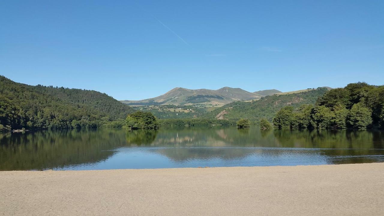 Camping Domaine Du Lac Chambon Murol Εξωτερικό φωτογραφία