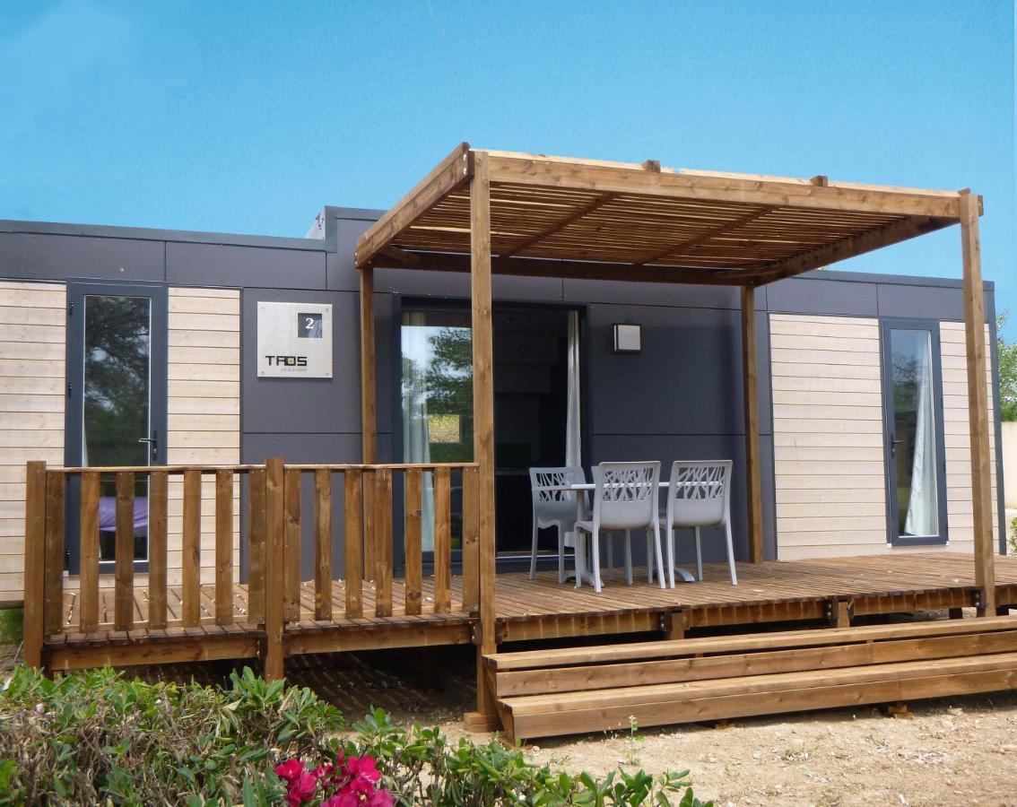 Camping Domaine Du Lac Chambon Murol Εξωτερικό φωτογραφία